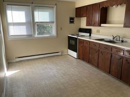 featured image of 35 Armory St #4