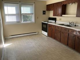 35 Armory St #4 - Photo 1 of 1