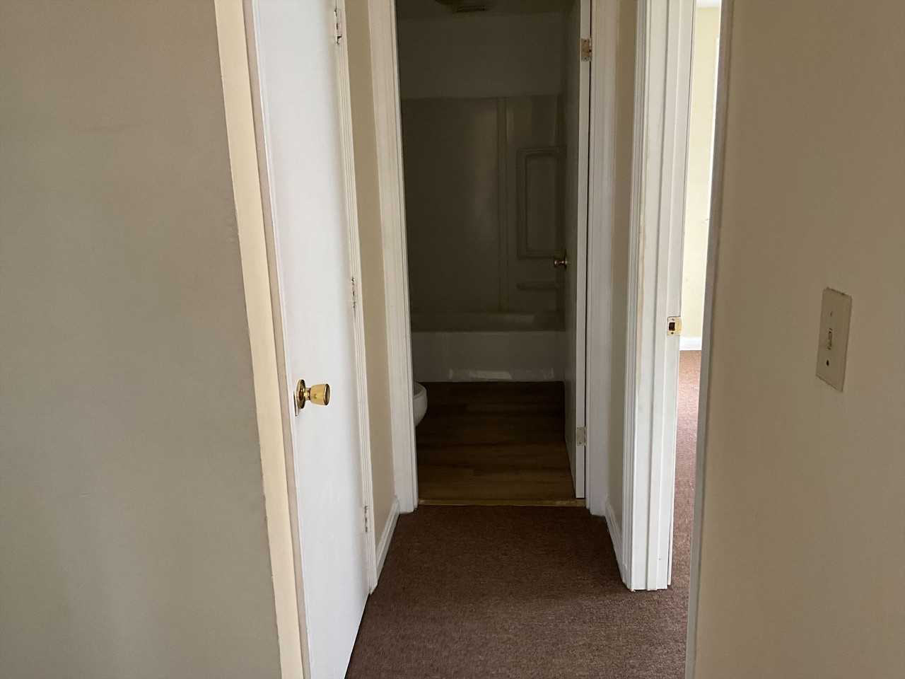 35 Armory St #4 - Photo 5 of 8