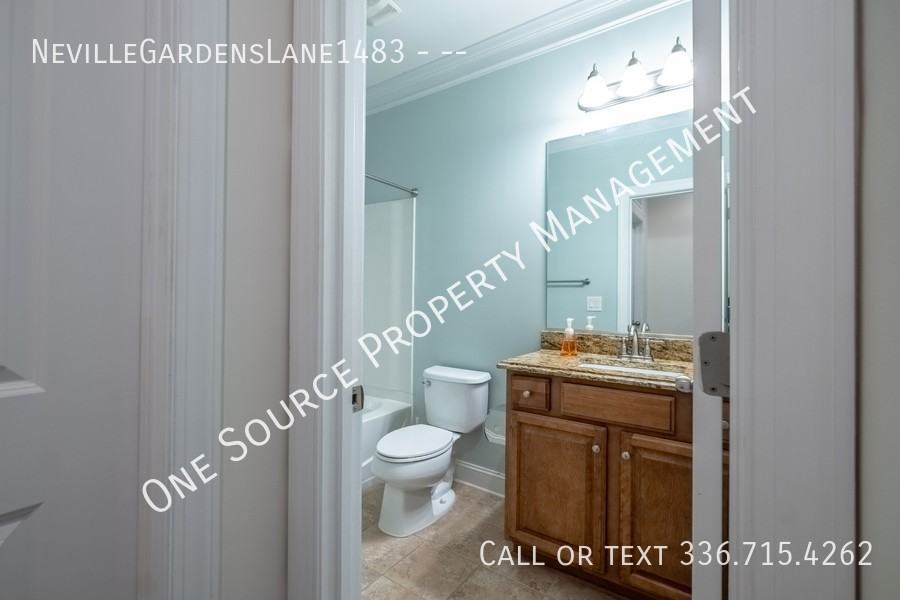 1483 Winston Street - Photo 7 of 50