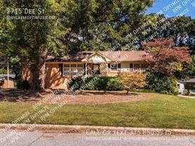 2715 Dee St - Photo 1 of 1