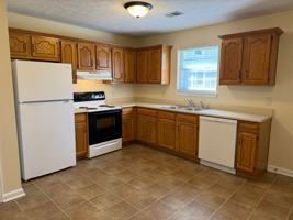 featured image of 100 Pinnacle Ct