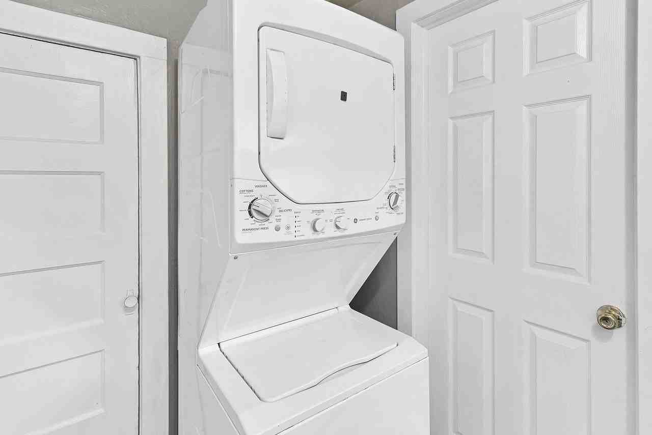 529 Colorado Ave - Photo 4 of 19
