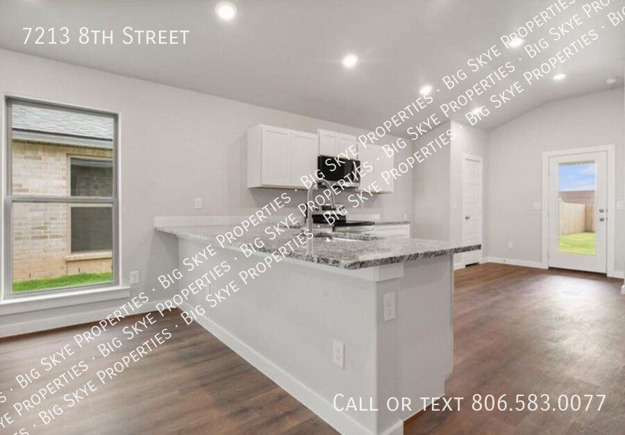 7213 8th St - Photo 7 of 21