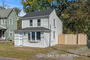 featured image of 16 Berkley Rd #SFH