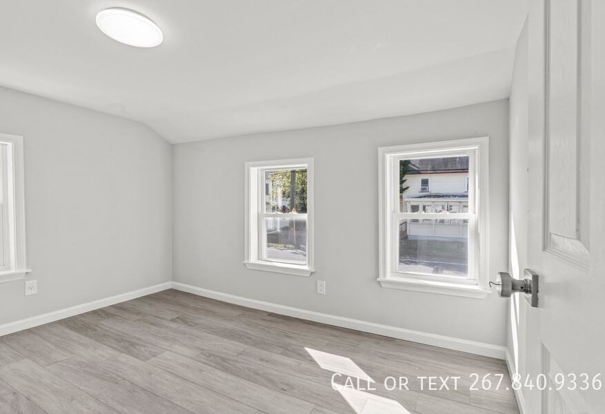16 Berkley Road #SFH - Photo 2 of 19
