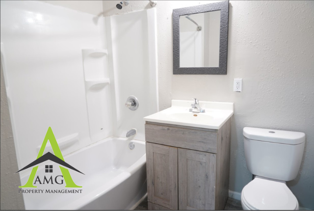 151 Bakemeyer St - Photo 6 of 10