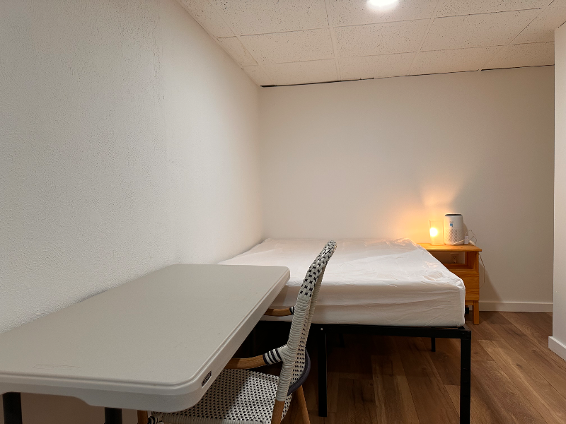 9256 21st Ave Sw - Photo 4 of 25