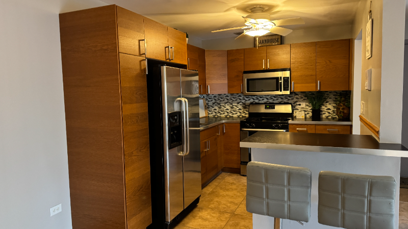 9S125 Lake Dr #21-209 - Photo 2 of 17