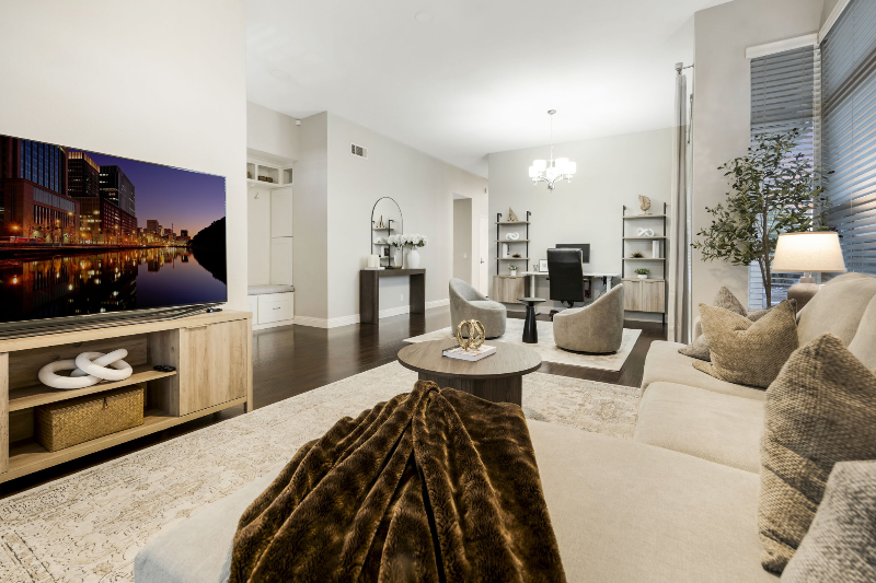 13103 Ireland Ln - Photo 3 of 20