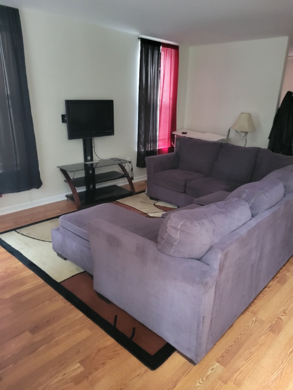 522 N Fremont Ave - Photo 3 of 6