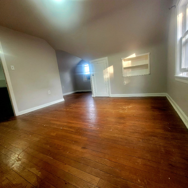 5713 South Boulevard - Photo 3 of 12