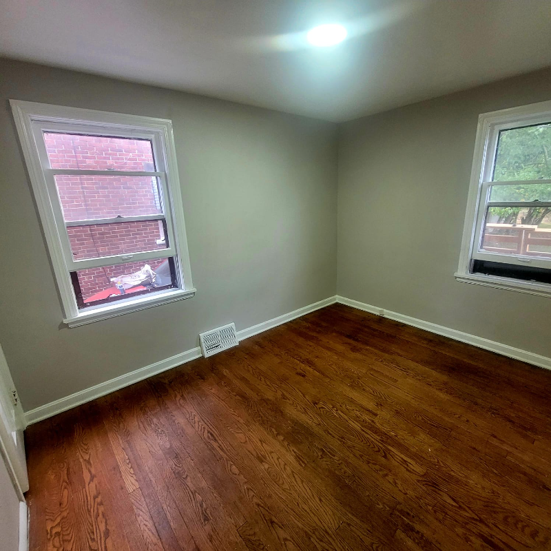 5713 South Boulevard - Photo 5 of 12