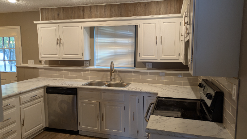 10171 Haskins St - Photo 5 of 18