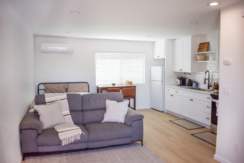 4718 1/2 W Avenue L6 - Photo 5 of 10