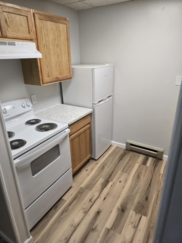 711 S 6th St #2 - Photo 3 of 13