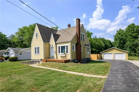 710 English Ave - Photo 2 of 26