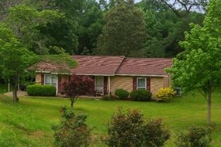 50 Sommerset Dr - Photo 1 of 1