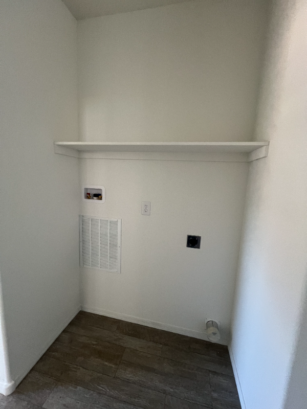 2000 East Frontier Avenue #3 - Photo 5 of 8