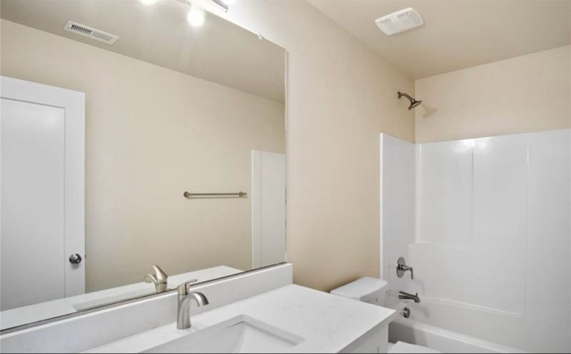 931 W Ted Yao Way #A - Photo 4 of 10