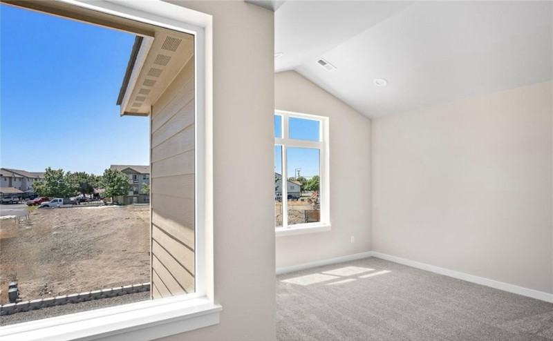 931 W Ted Yao Way #A - Photo 5 of 10