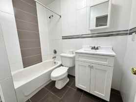 98 Wayne St #4B - Photo 1 of 1