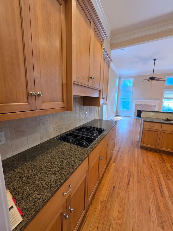 306 Lochleven Court - Photo 6 of 13