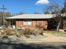 301 W Geneseo St #B - Photo 1 of 1