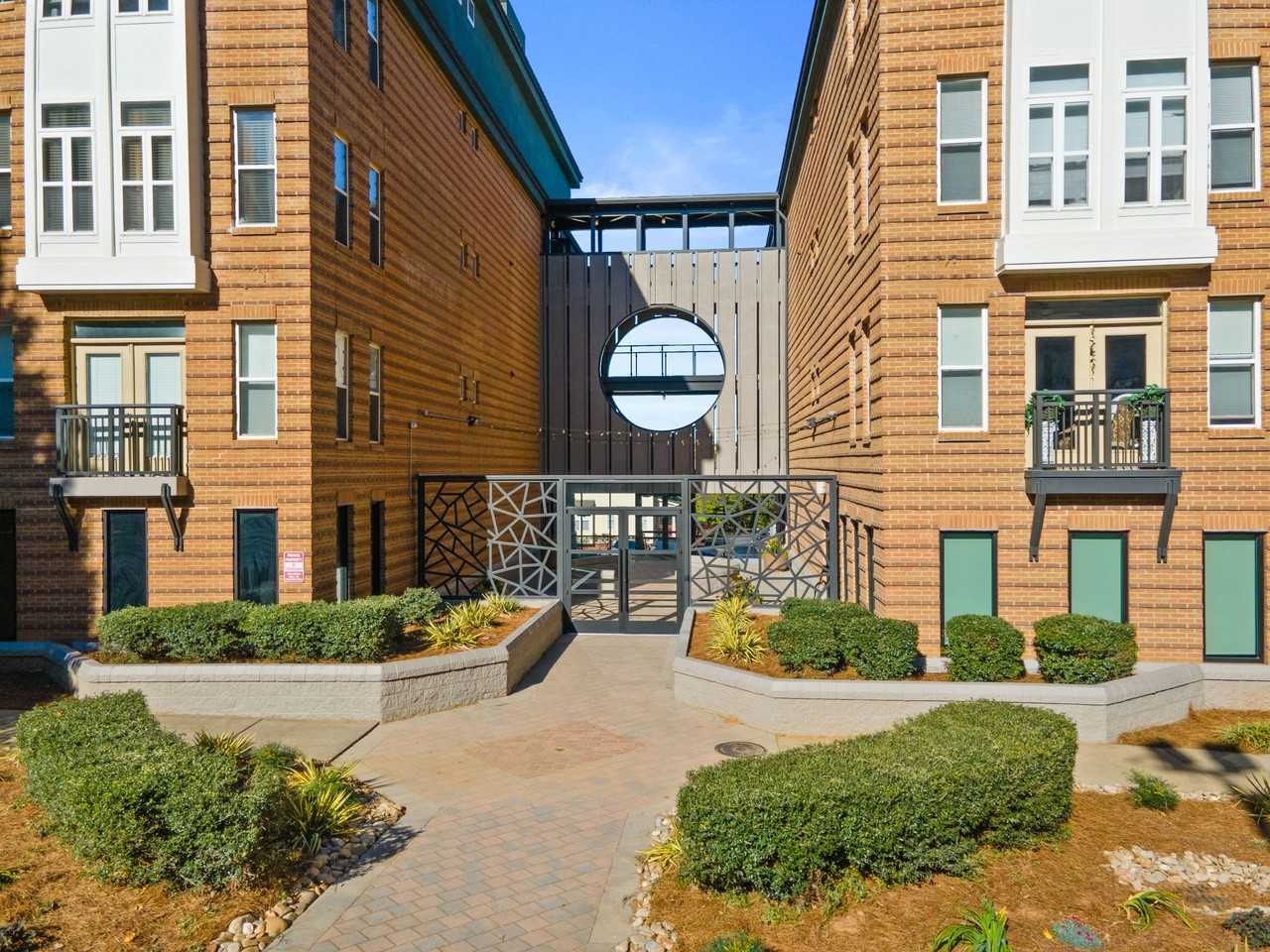 Flatiron West Trade - Photo 7 of 50