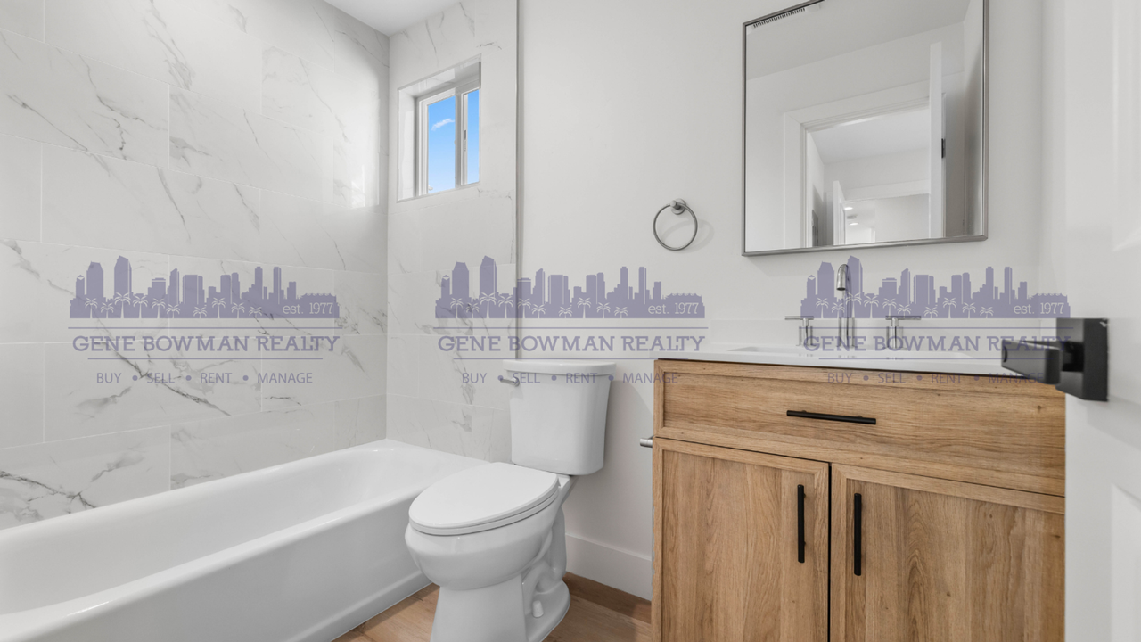 6742-48 Waterman Ct - Photo 3 of 15