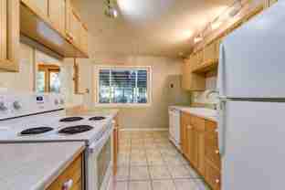 535 S 42nd St - Photo 1 of 1