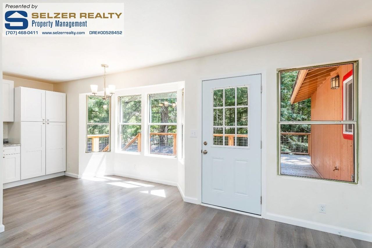 2153 Poppy Ln - Photo 2 of 14