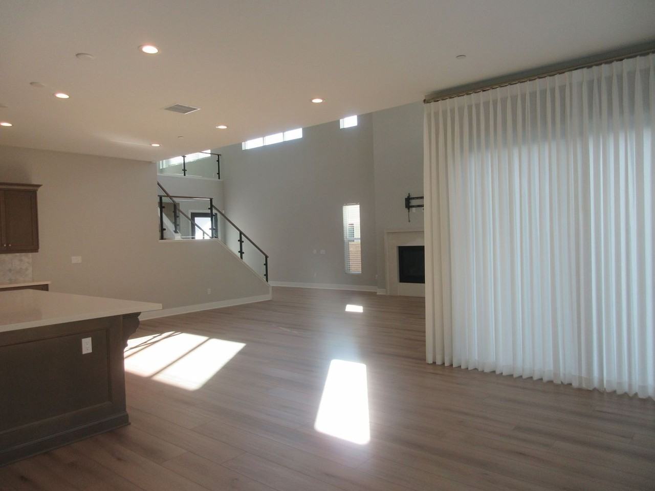 20601 Hummingbird Court - Photo 3 of 19