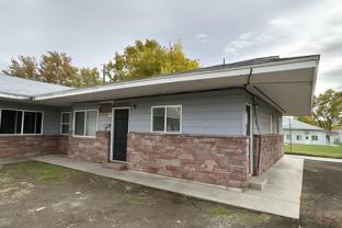 955 W. Hermiston Ave.* - Photo 1 of 1