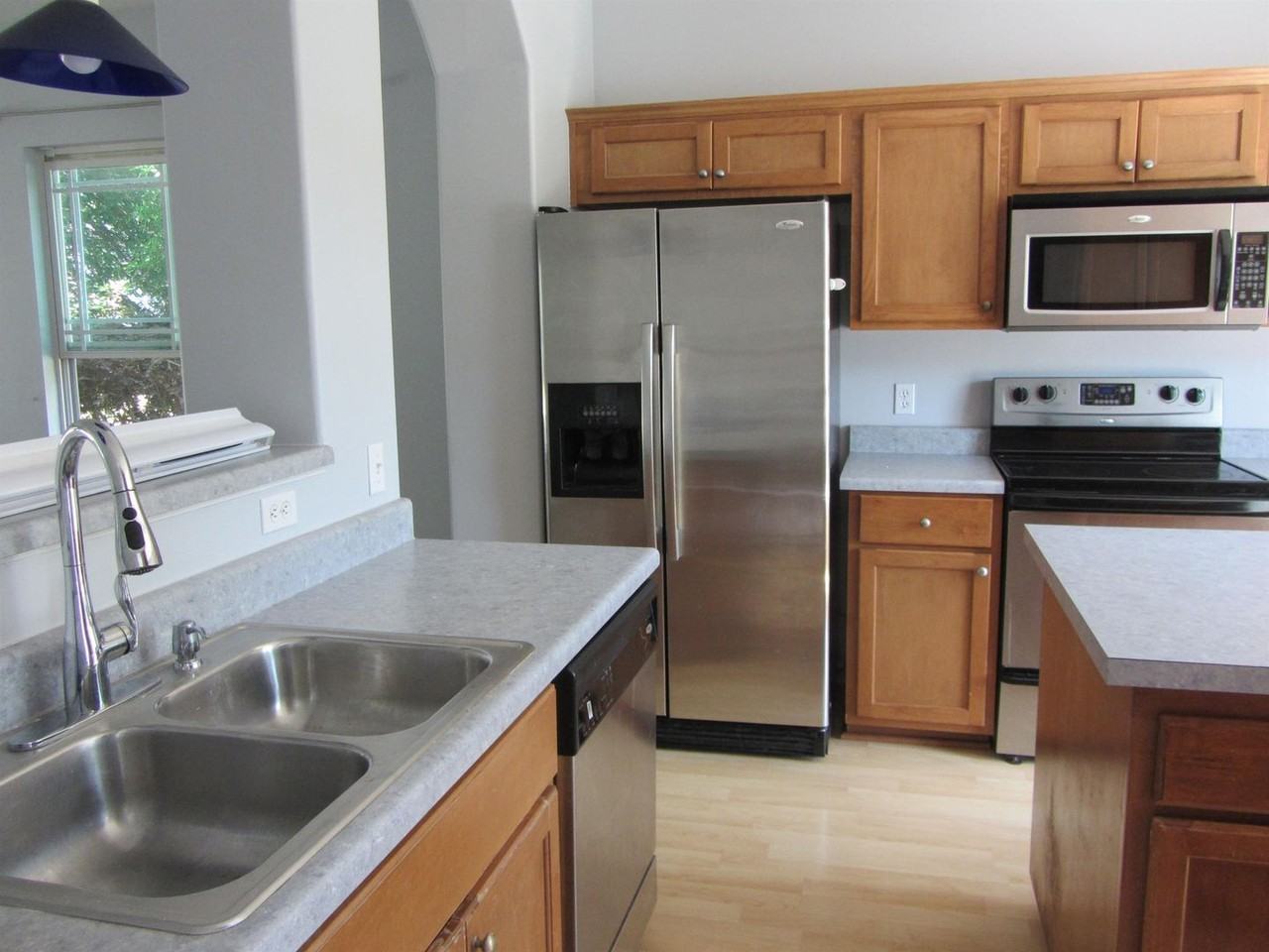 22 Isle Of Palms E - Photo 5 of 11