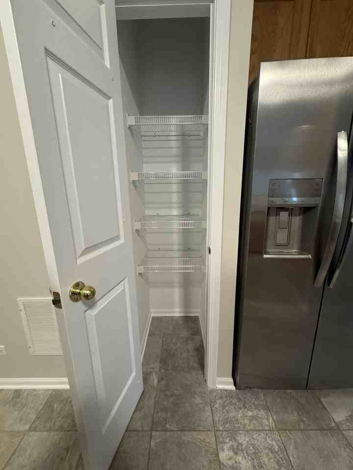 331 Abington Woods Dr #1 - Photo 3 of 17