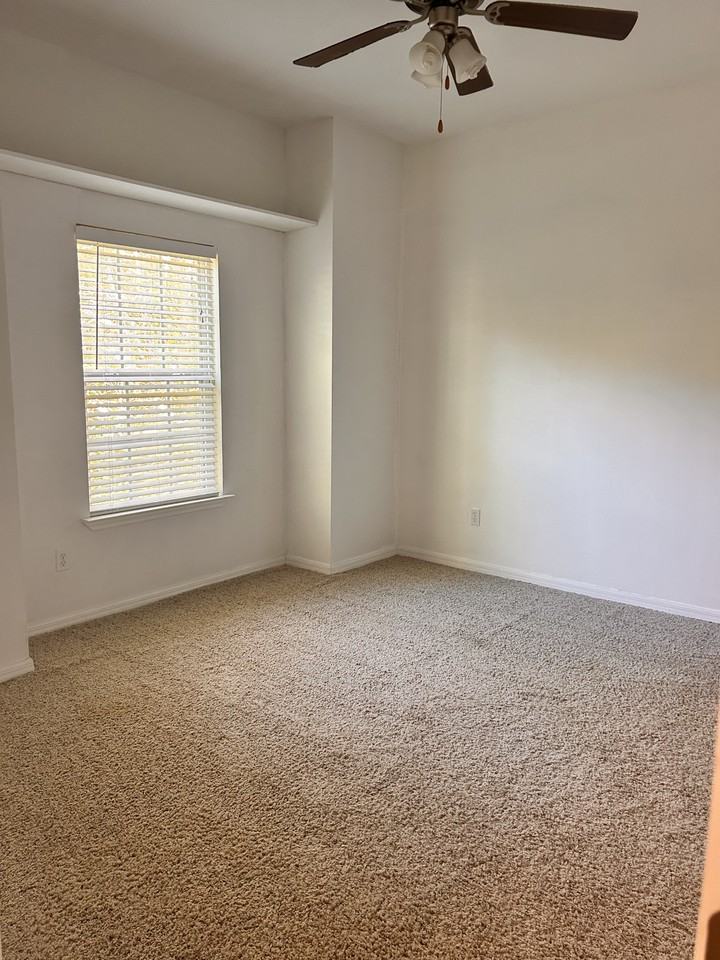 250 Southwest 145th Drive #23 - Photo 7 of 15