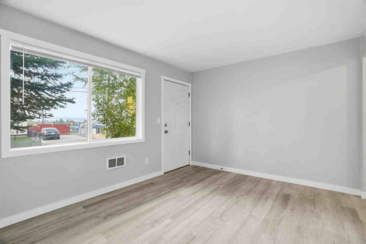 LA -East Fairview Avenue - Photo 4 of 28