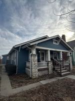 featured image of 833 E 21st Ave