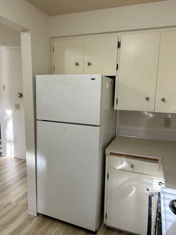 La Villa Apartments - Photo 3 of 50