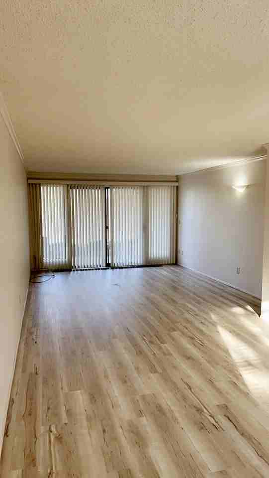 La Villa Apartments - Photo 5 of 50