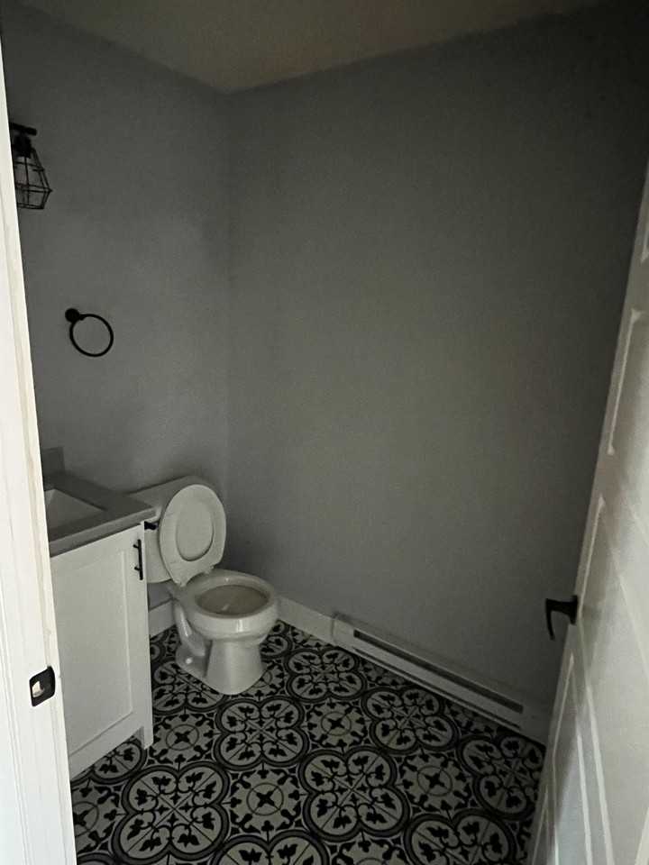 James Howie Block - Photo 5 of 13