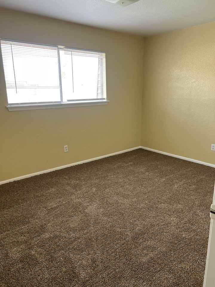 American Village Apartments - Photo 7 of 47