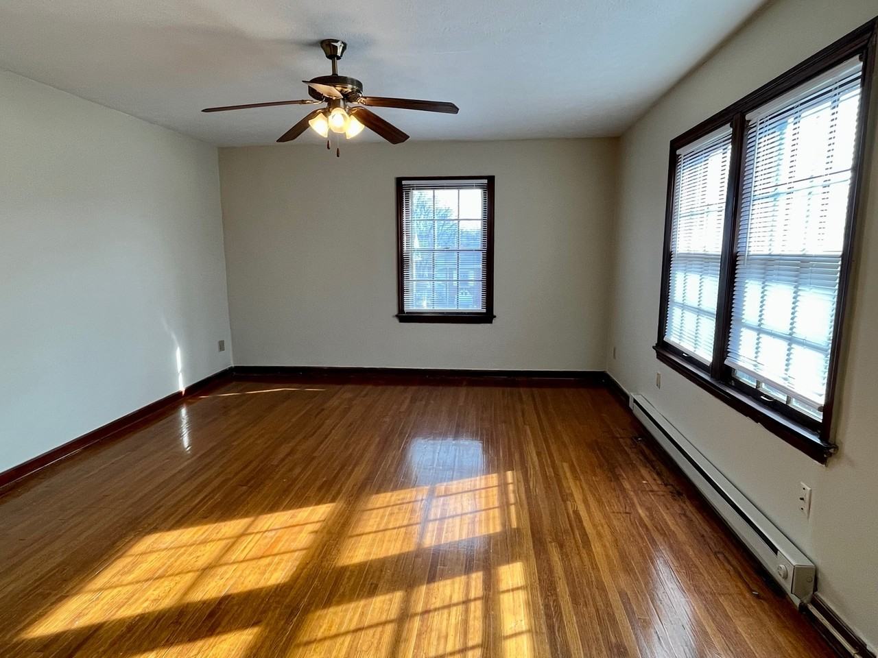 945 S 2nd Street - Photo 2 of 12