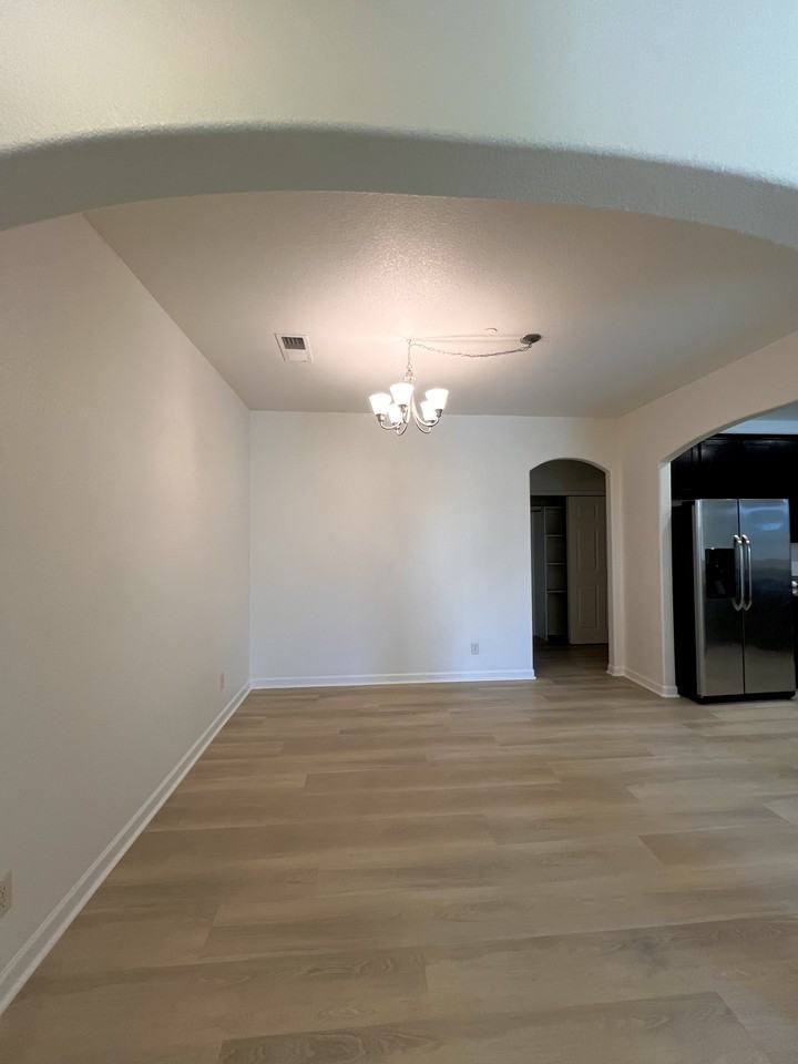 4672 W 20th St Rd Building 14 - Photo 7 of 34