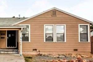 featured image of 1200 W 10th St