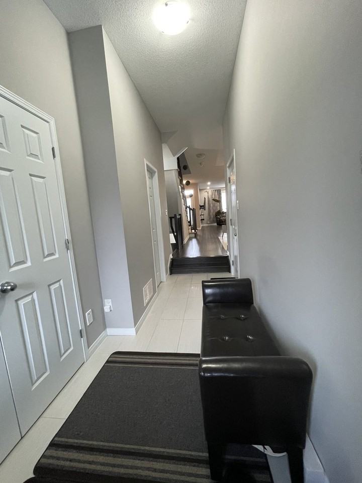 17 Hackney Private - Photo 2 of 25