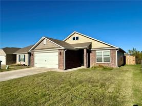 530 Woodcreek Loop - Photo 1 of 1