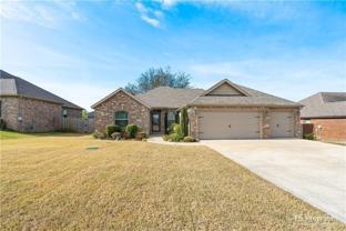 202 Pebble Beach Dr - Photo 1 of 1