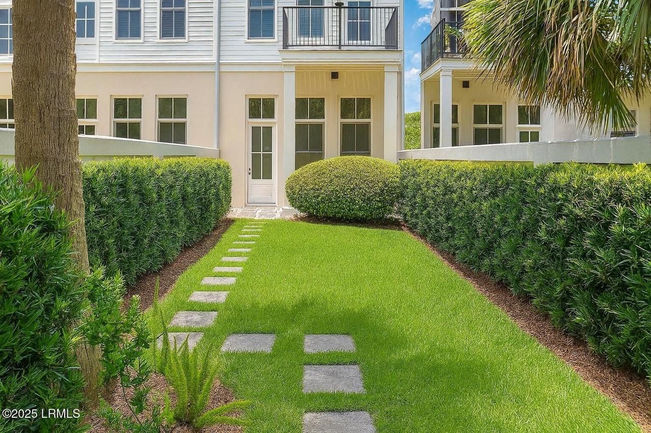 23 Market Unit B2 #B2 - Photo 5 of 35